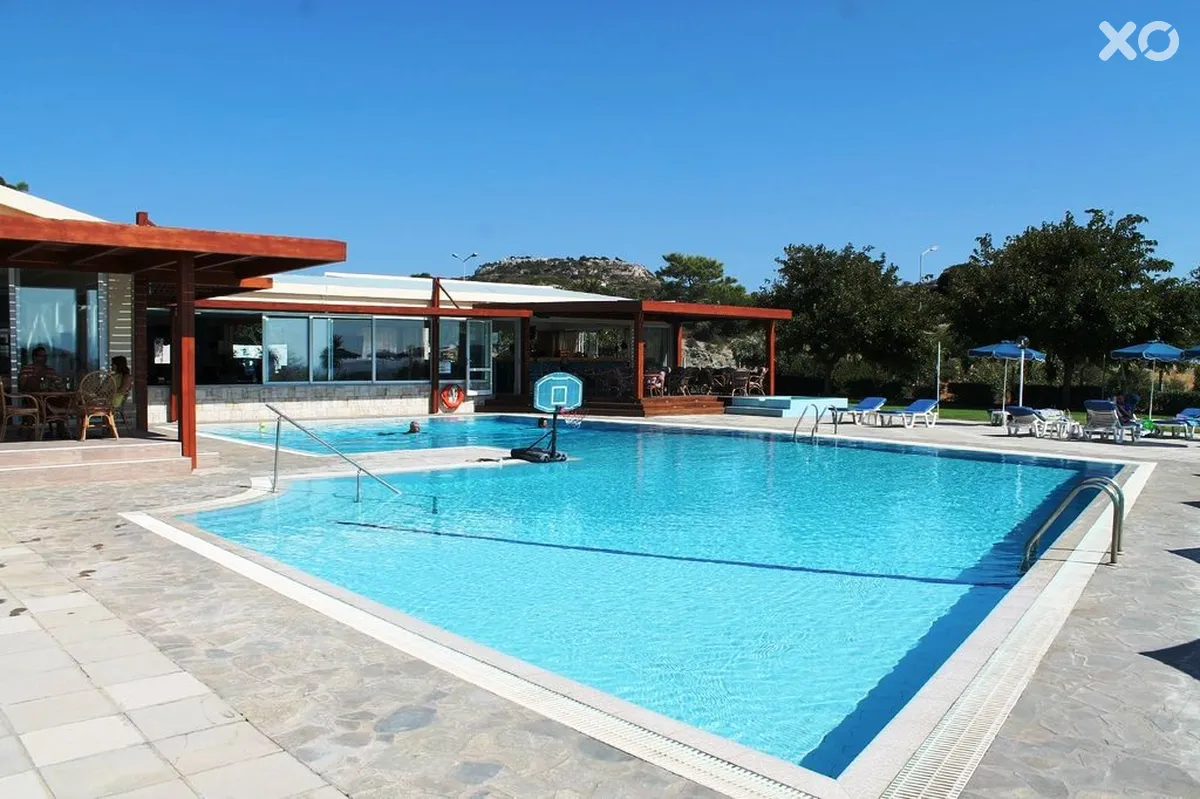 Zoes Hotel Studios