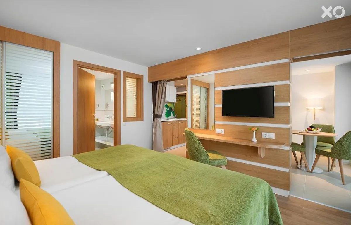 Forest Beach Hotel