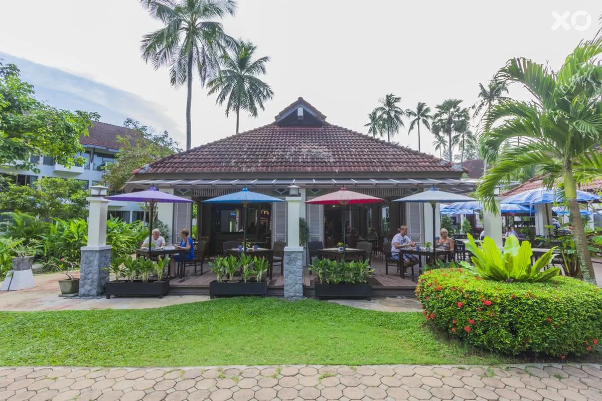 Amora Beach Resort Phuket