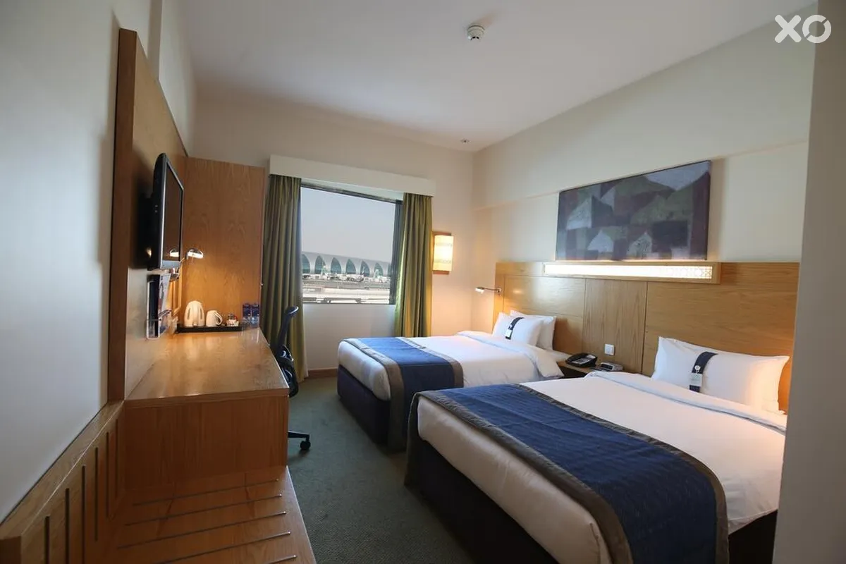 Holiday Inn Express Dubai Airport