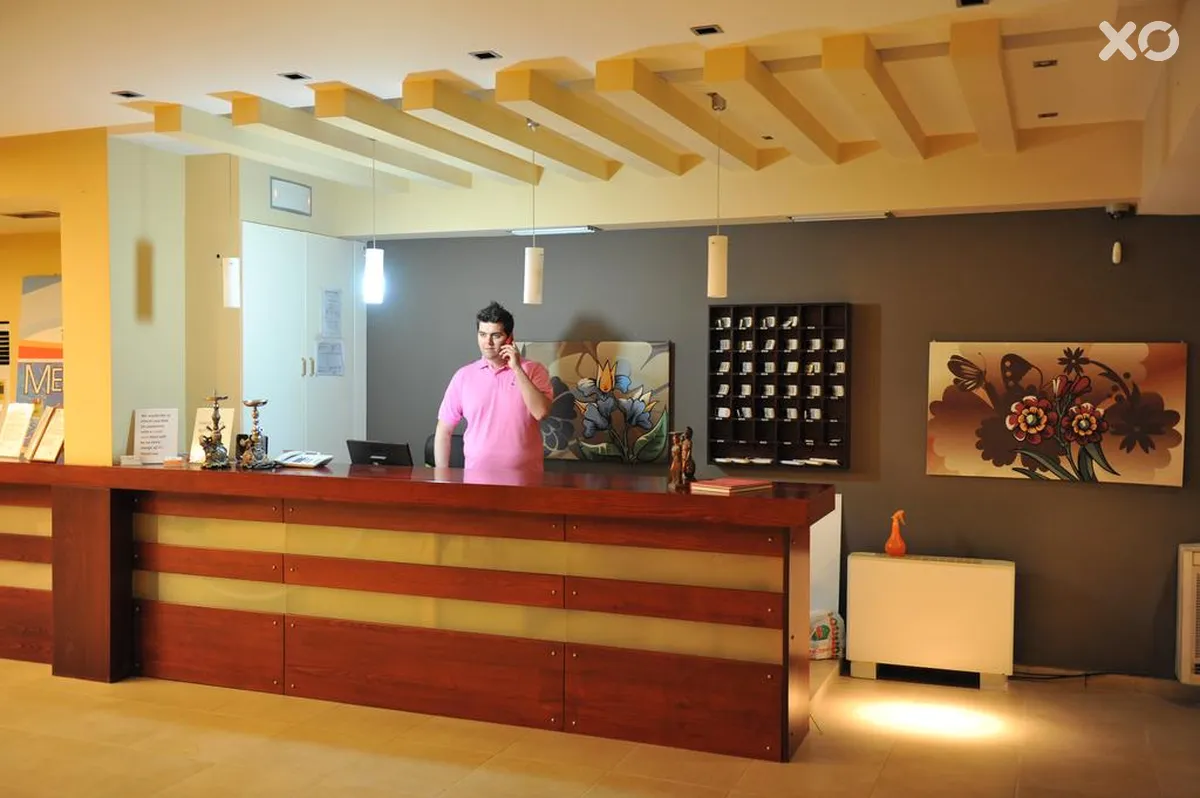 Heleni Beach Hotel