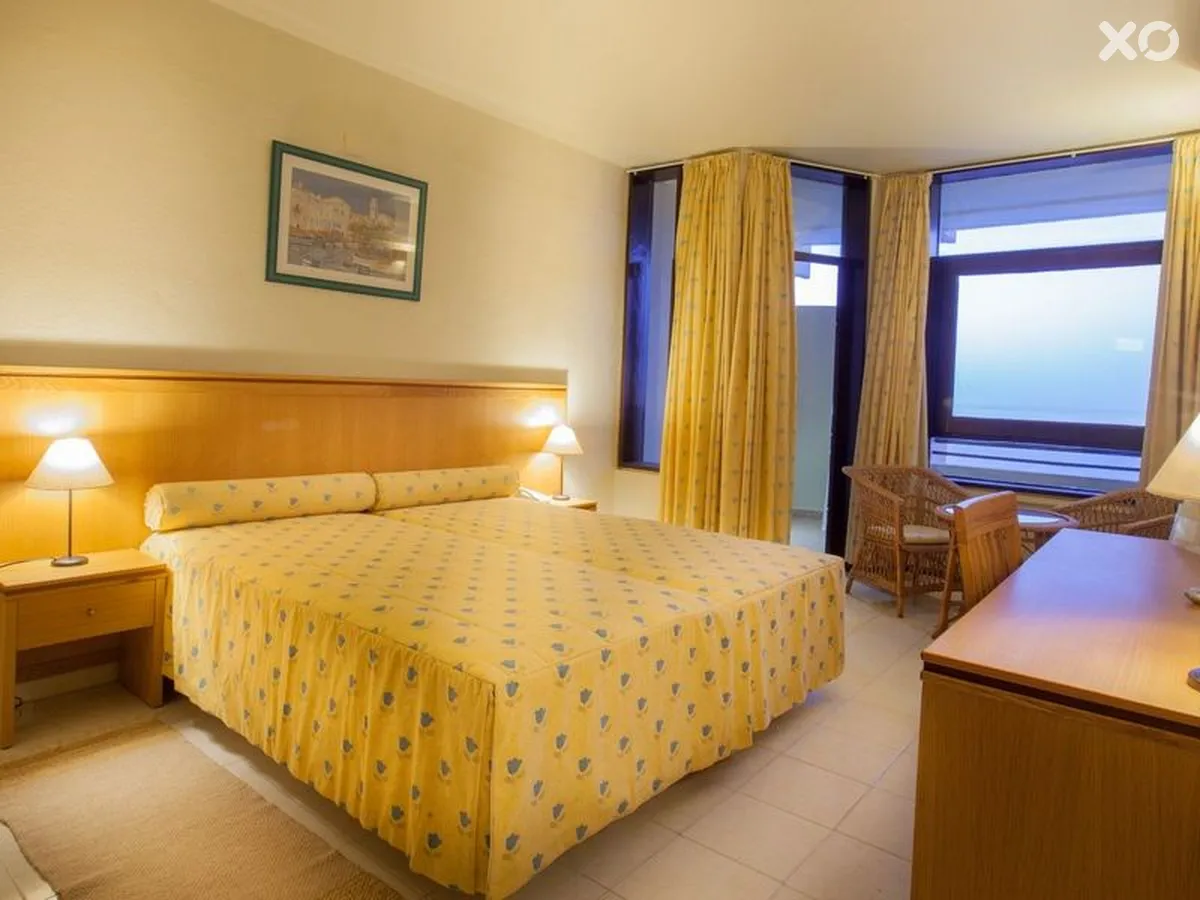 Auramar Beach Resort