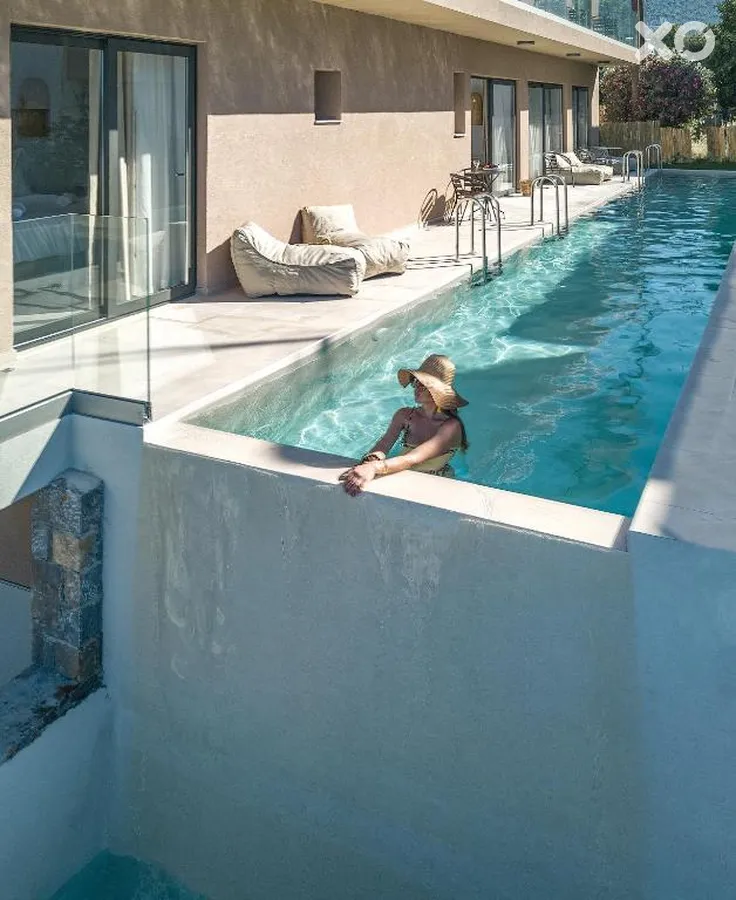 Golden Bee Lifestyle Hotel