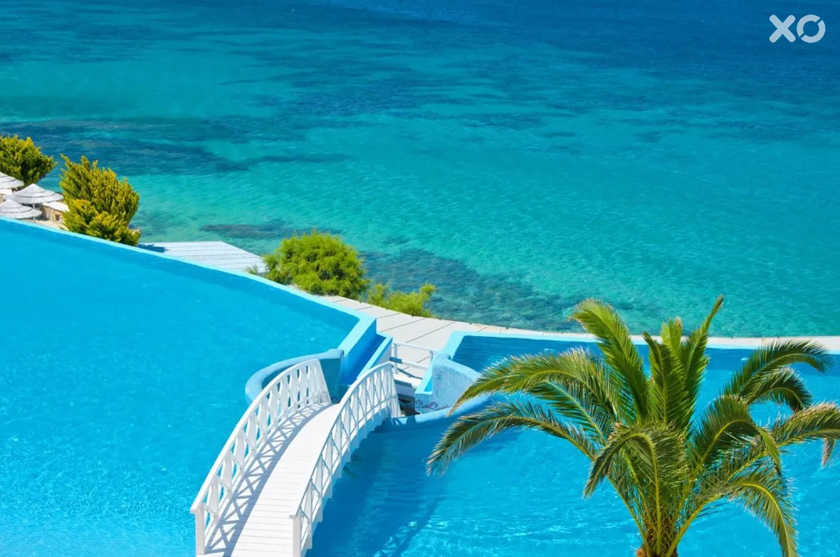 Saint John Hotel & Villas