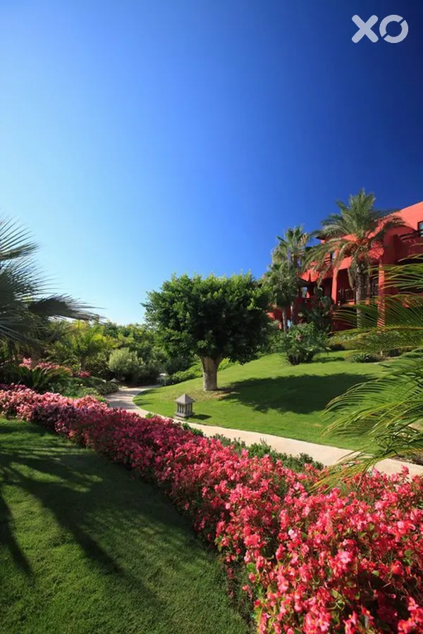 Asia Gardens Hotel & Thai Spa a Royal Hideaway Hotel