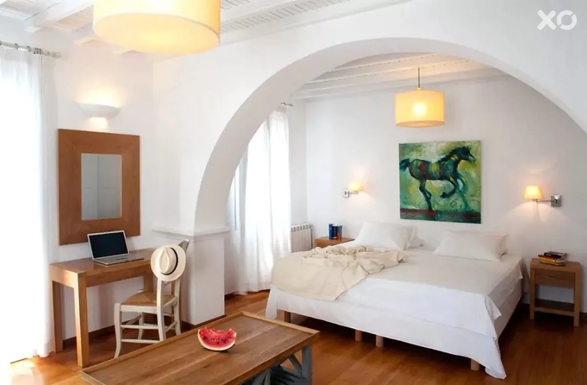 Elena Hotel