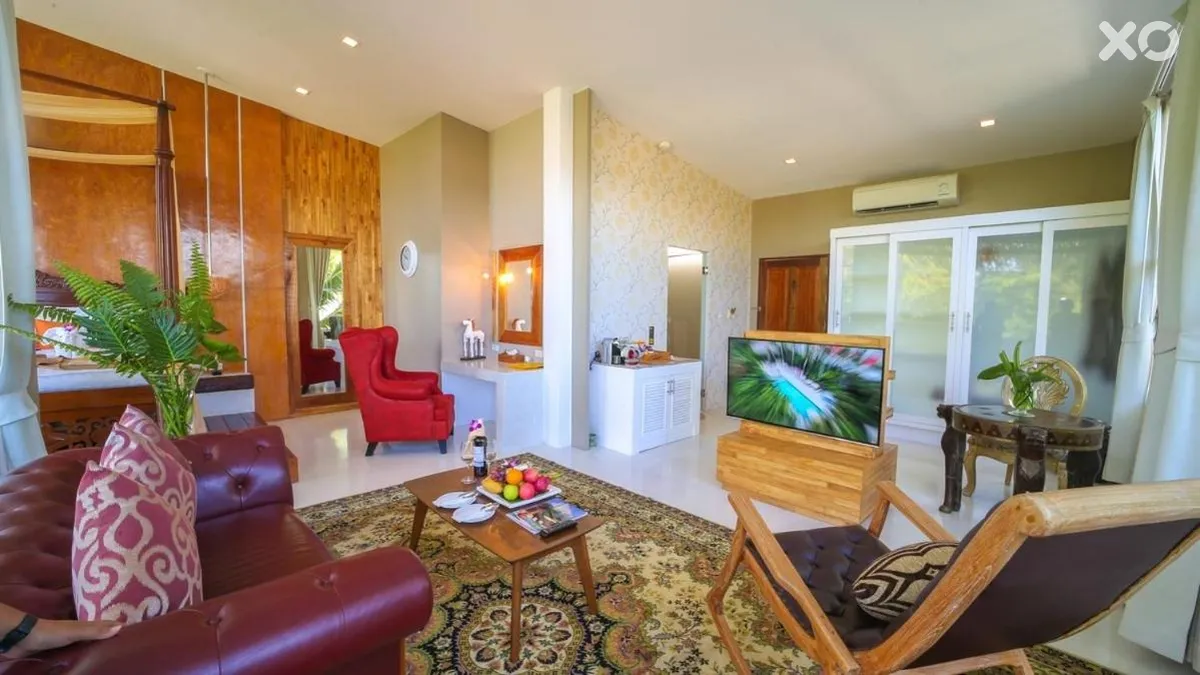 Summer Luxury Beach Resort