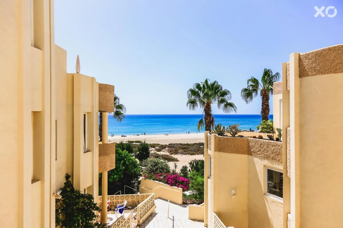 R2 Maryvent Beach Apartments