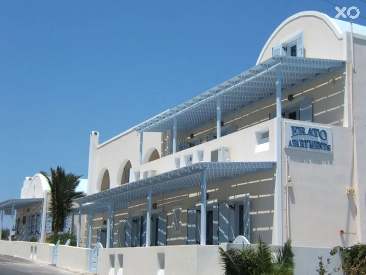 Erato Apartments & Studios