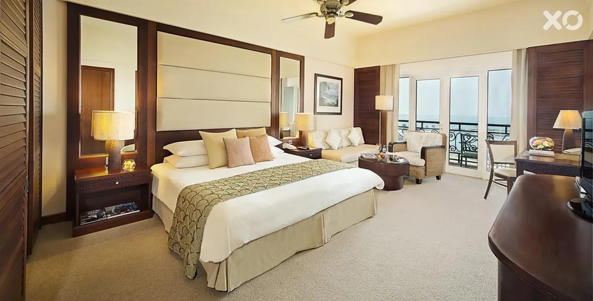 Danat Jebel Dhanna Resort
