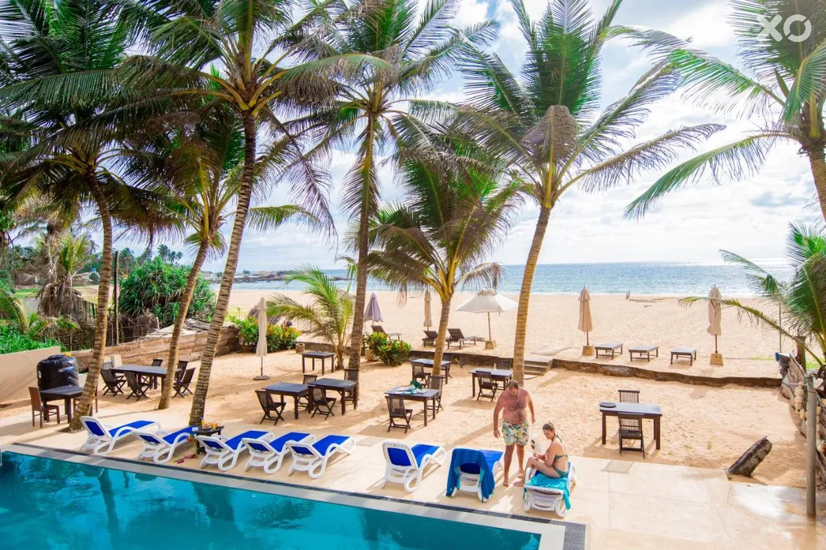 Nico Beach Hotel