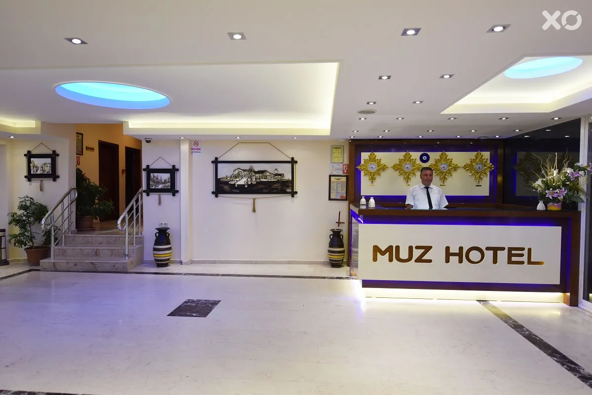Muz Hotel