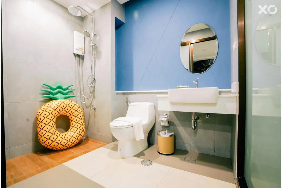 The Pineapple Hotel