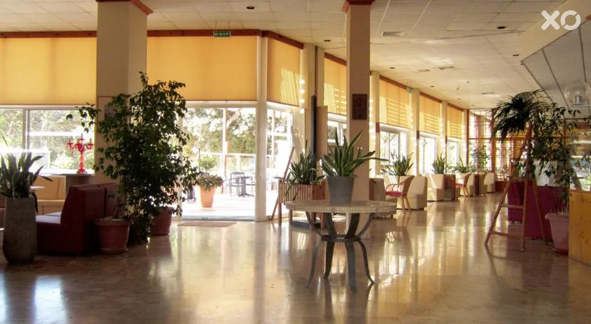 Marina Hotel