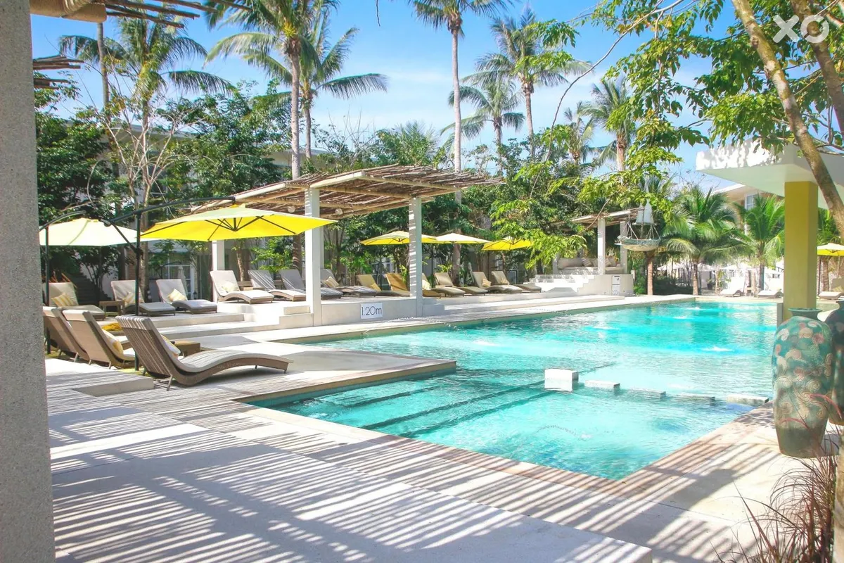 Summer Luxury Beach Resort