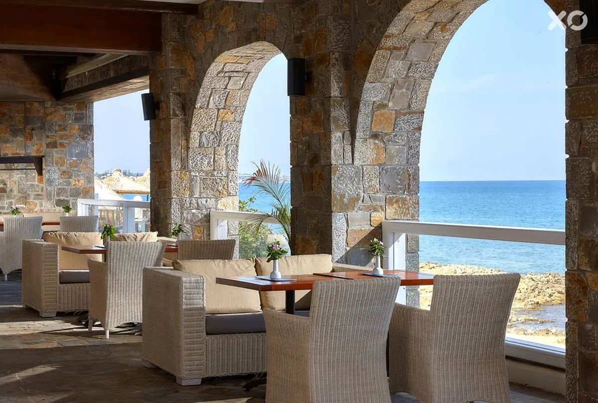 Alexander Beach Hotel & Village