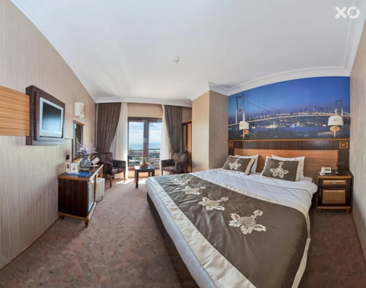 The Byzantium Hotel & Suites