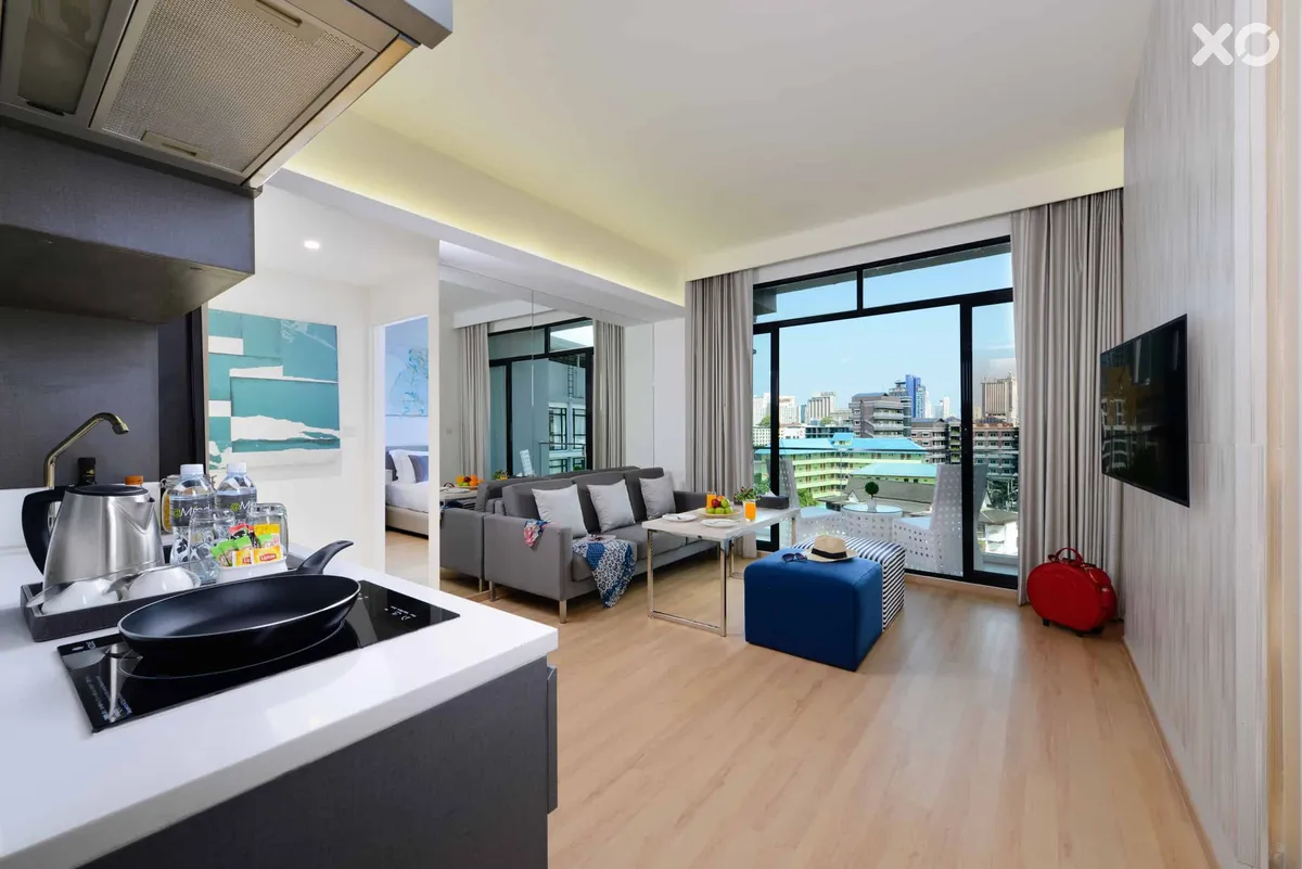 Arden Hotel & Residence