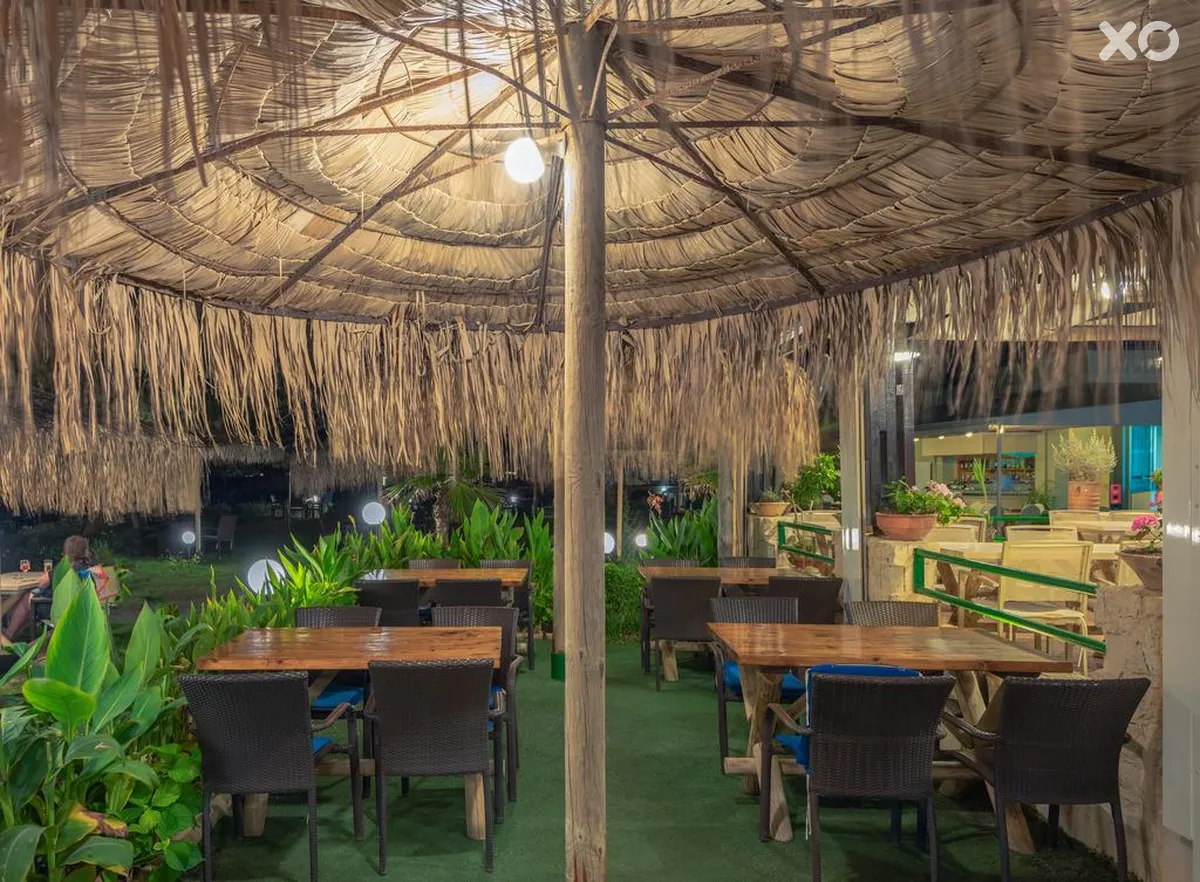 Erato Beach Hotel
