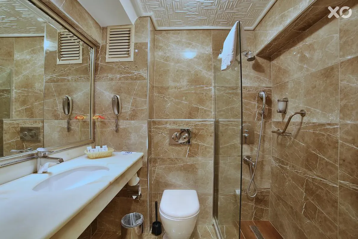 Grand Anka Hotel