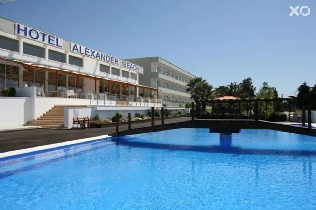 Alexander Beach Hotel