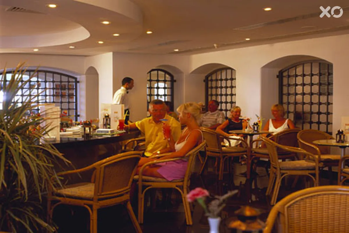 Nelia Beach Hotel & Spa