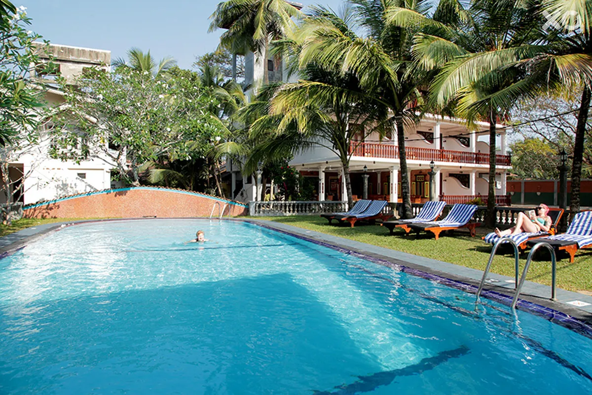 Wunderbar Beach Hotel