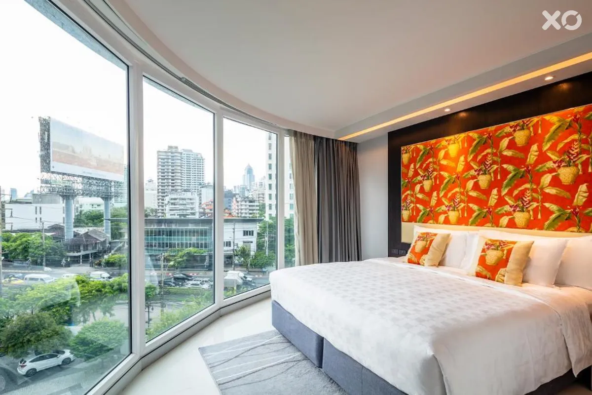 Clover Asoke Hotel