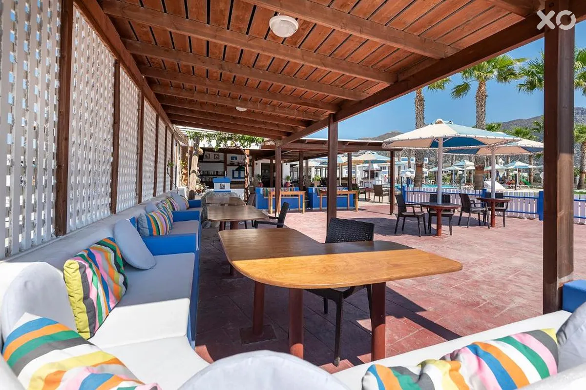 Mammis Beach Hotel