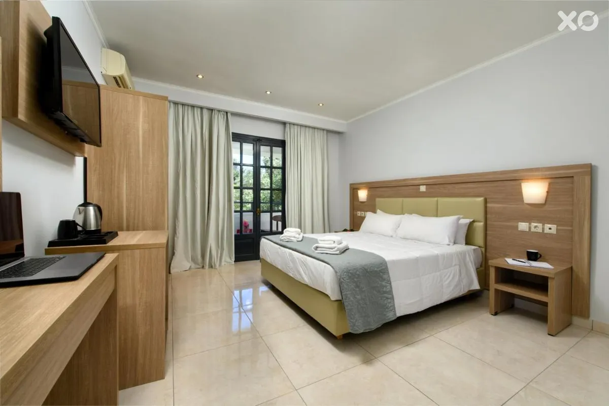 Sun Gate Hotel