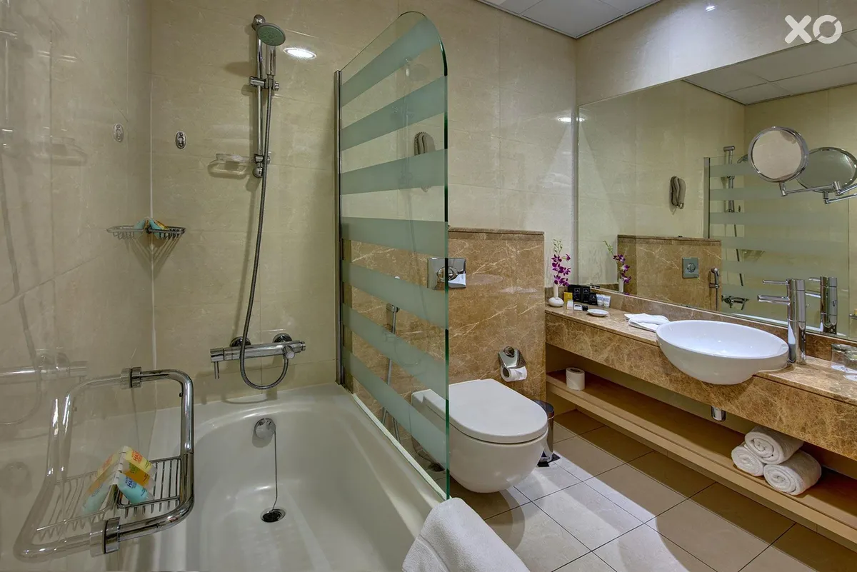 Al Khoory Executive Hotel