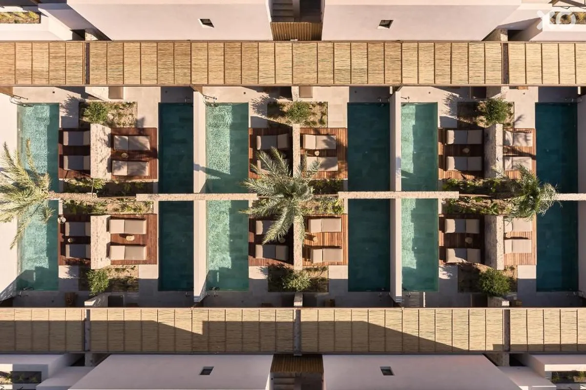 Theros All Suite Hotel