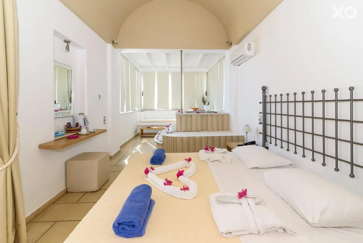 Antinea Suites Hotel & Spa