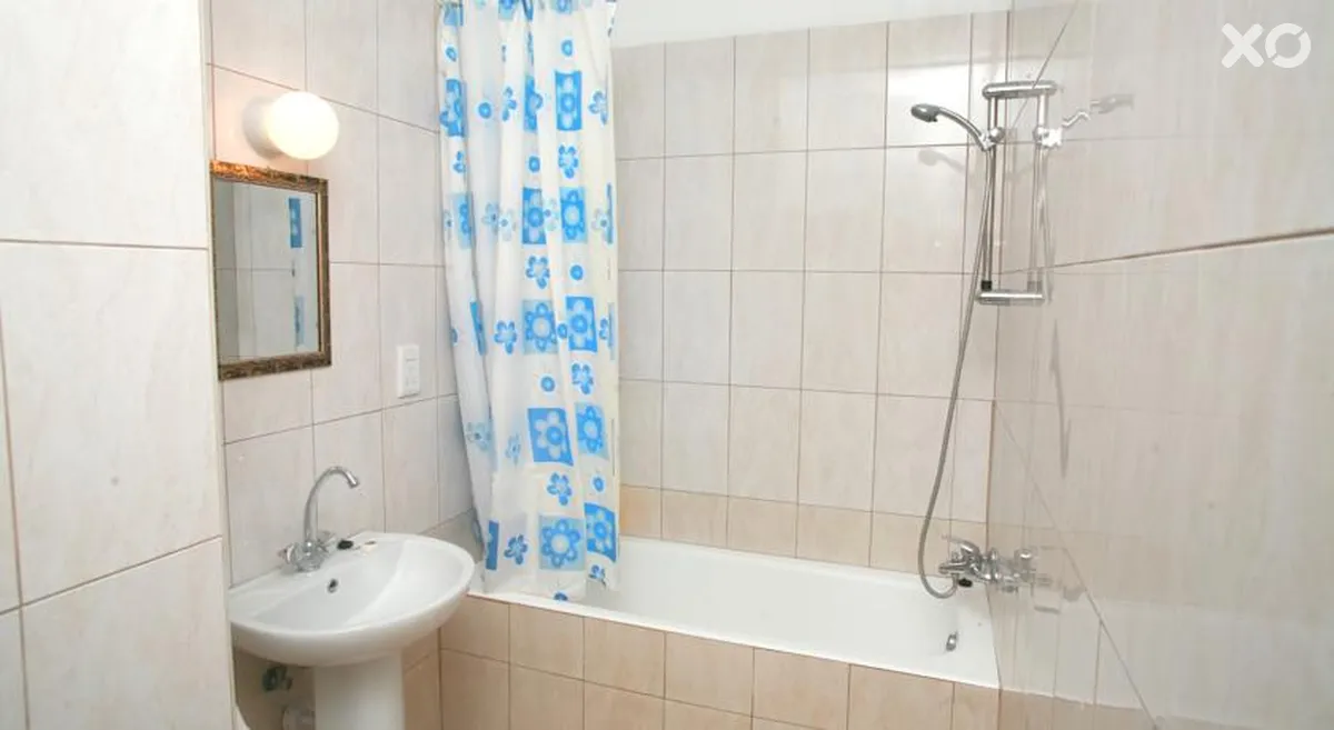 New York Plaza Hotel Apartments