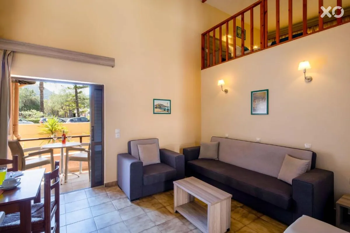 Rossis Hotel