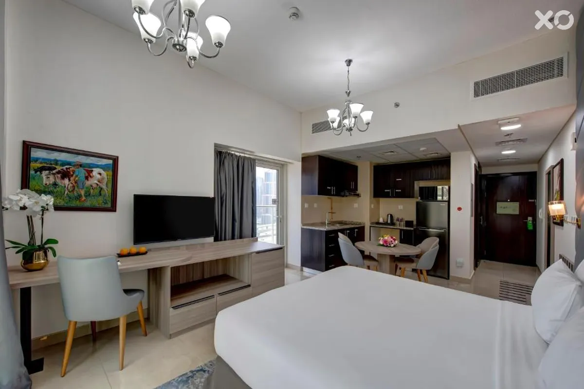 Royal Regency Suites