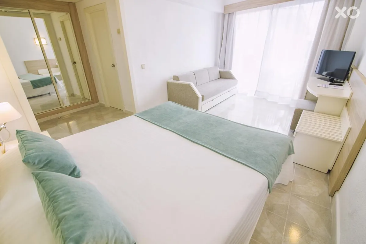AzuLine Hotel Bahamas