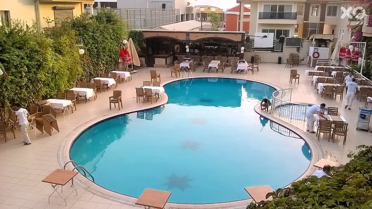 Grand Faros Hotel