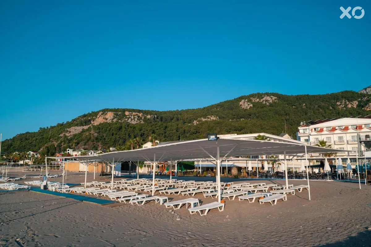 La Perla Hotel