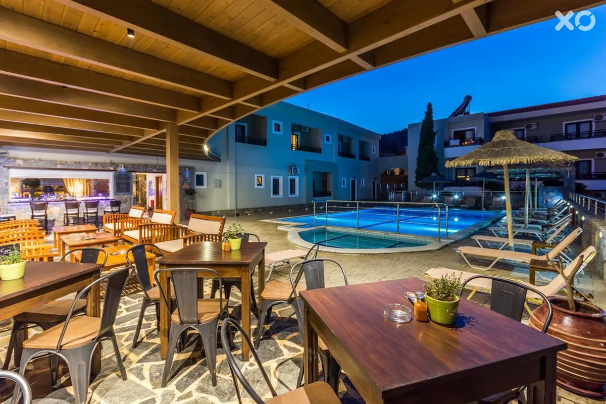 Dias Hotel & Apts