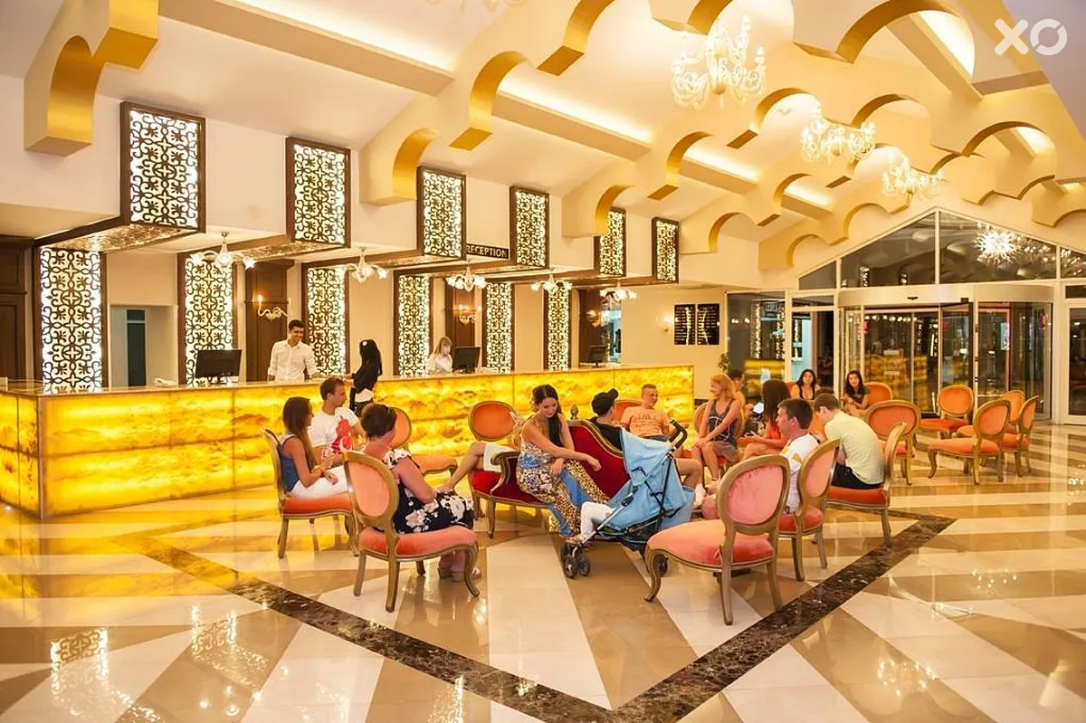 Concordia Celes Hotel