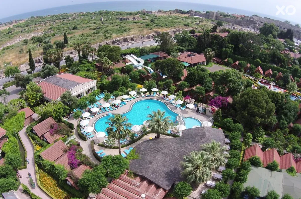 Can Garden Beach Hotel