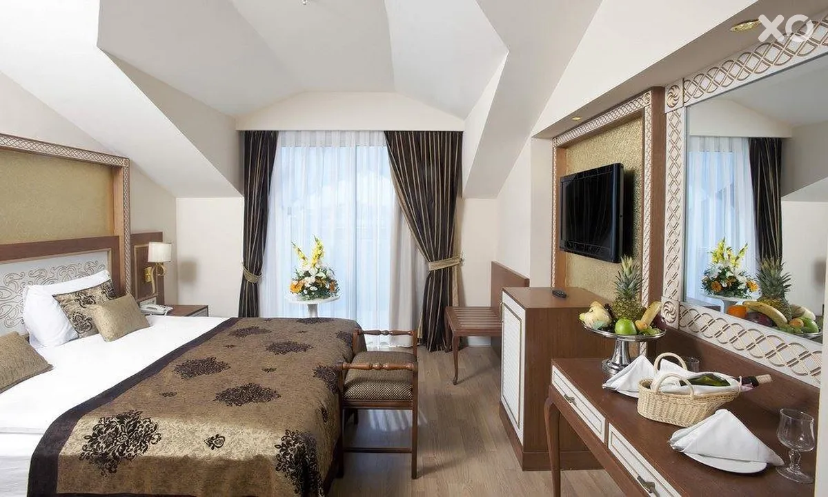 Crystal Palace Luxury Resort & Spa