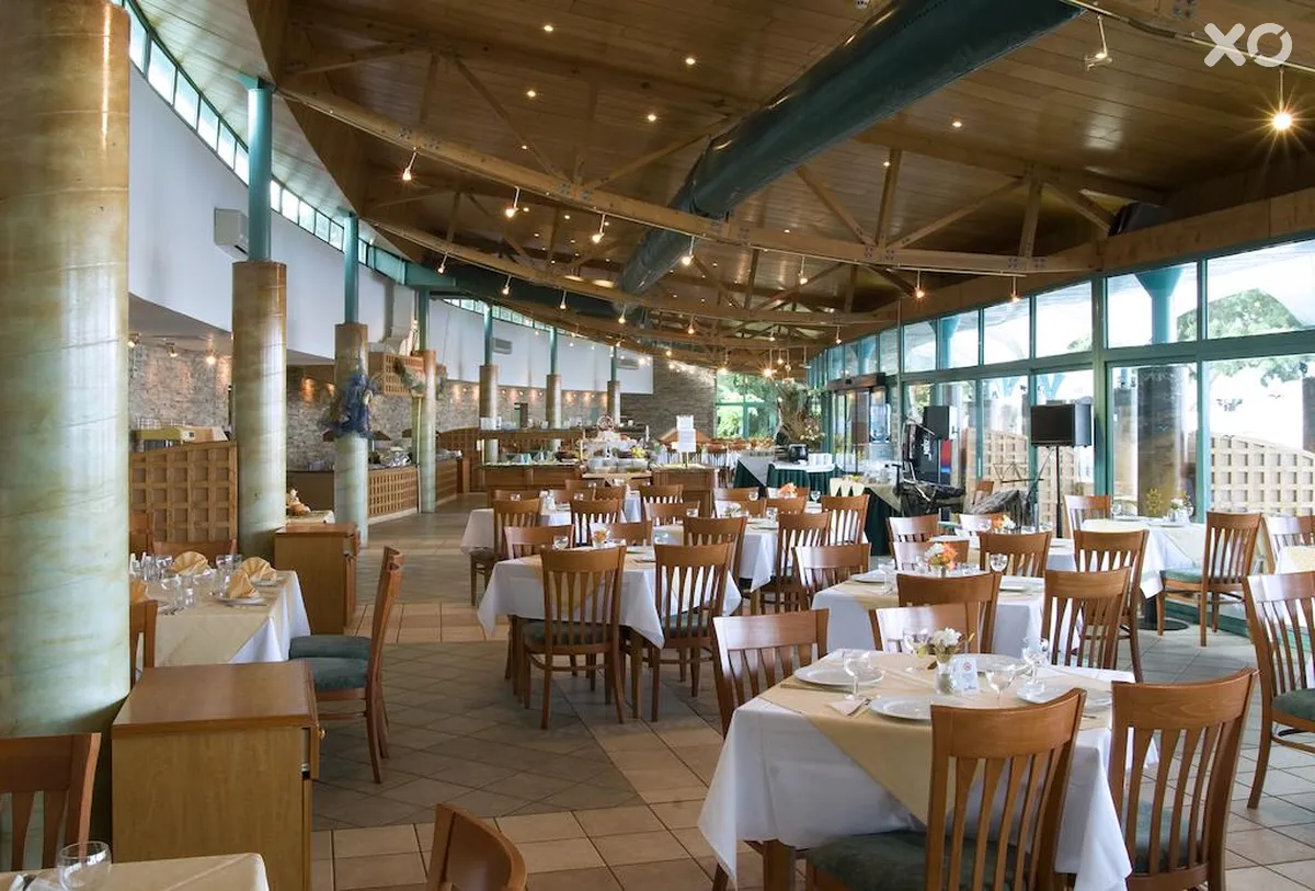 Boryana Hotel