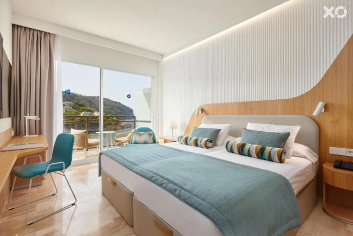 Grupotel Playa Camp De Mar