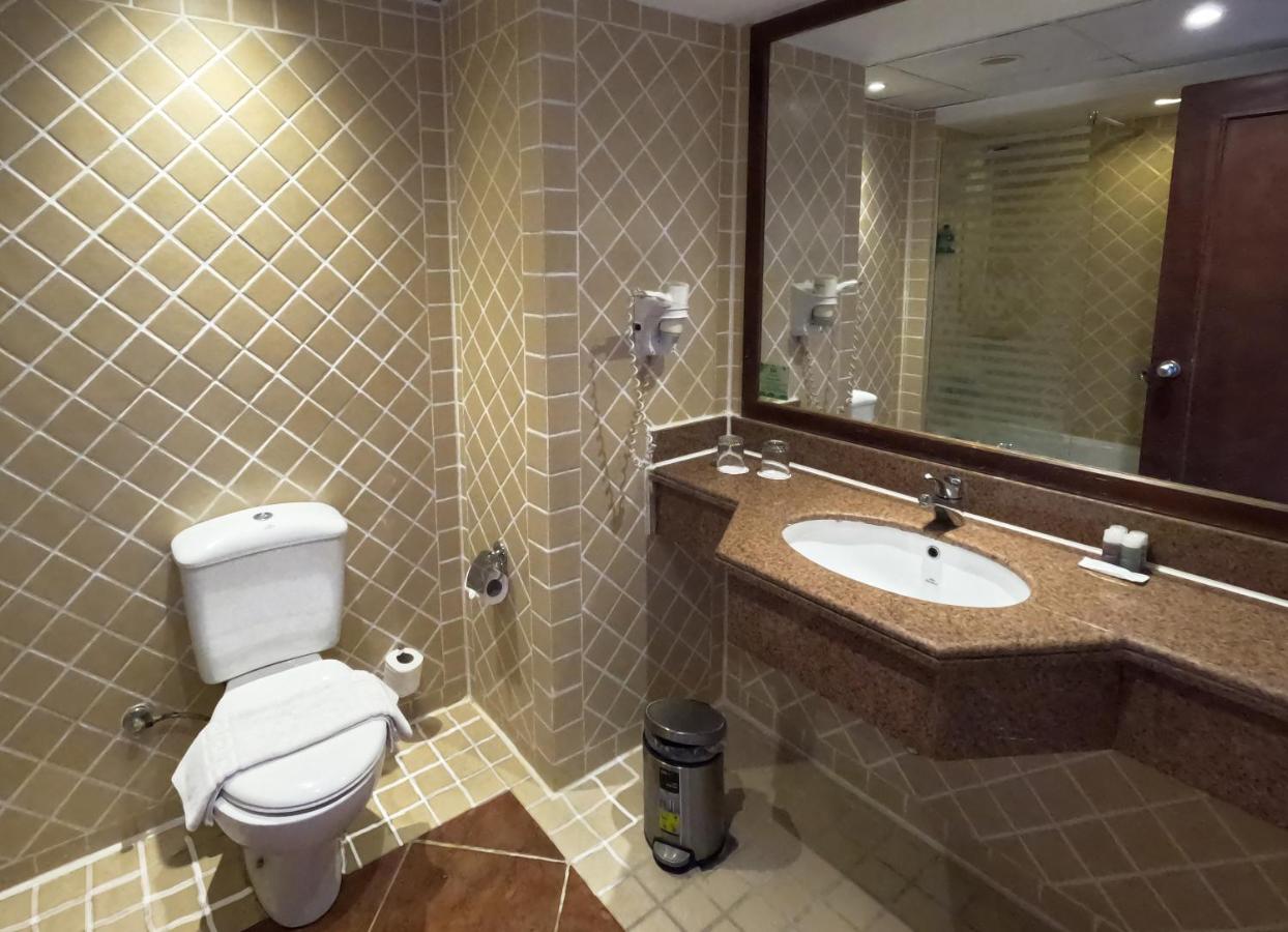 Ivy Cyrene Island Resort