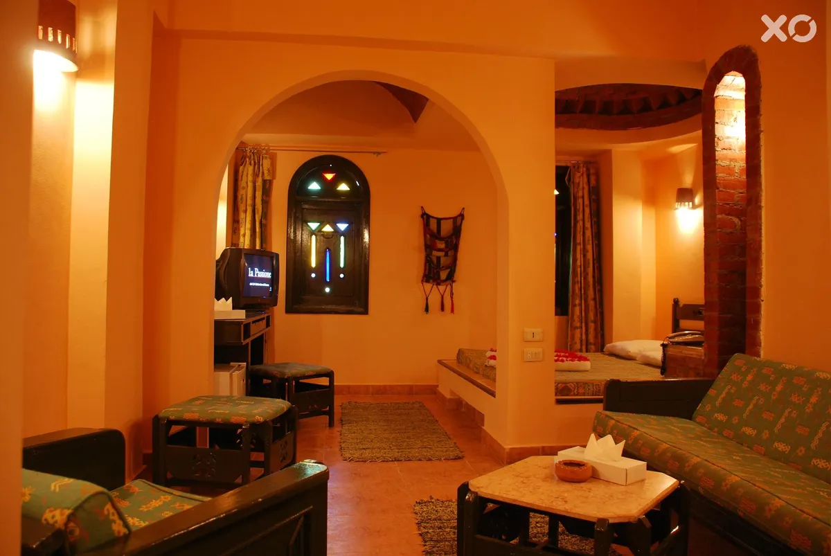 Amar Sina Hotel