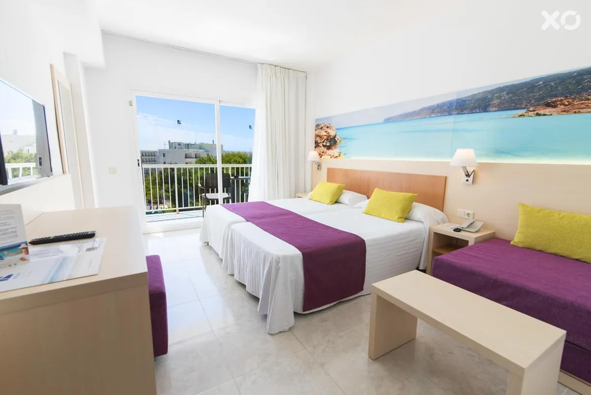Coral Beach Hotel
