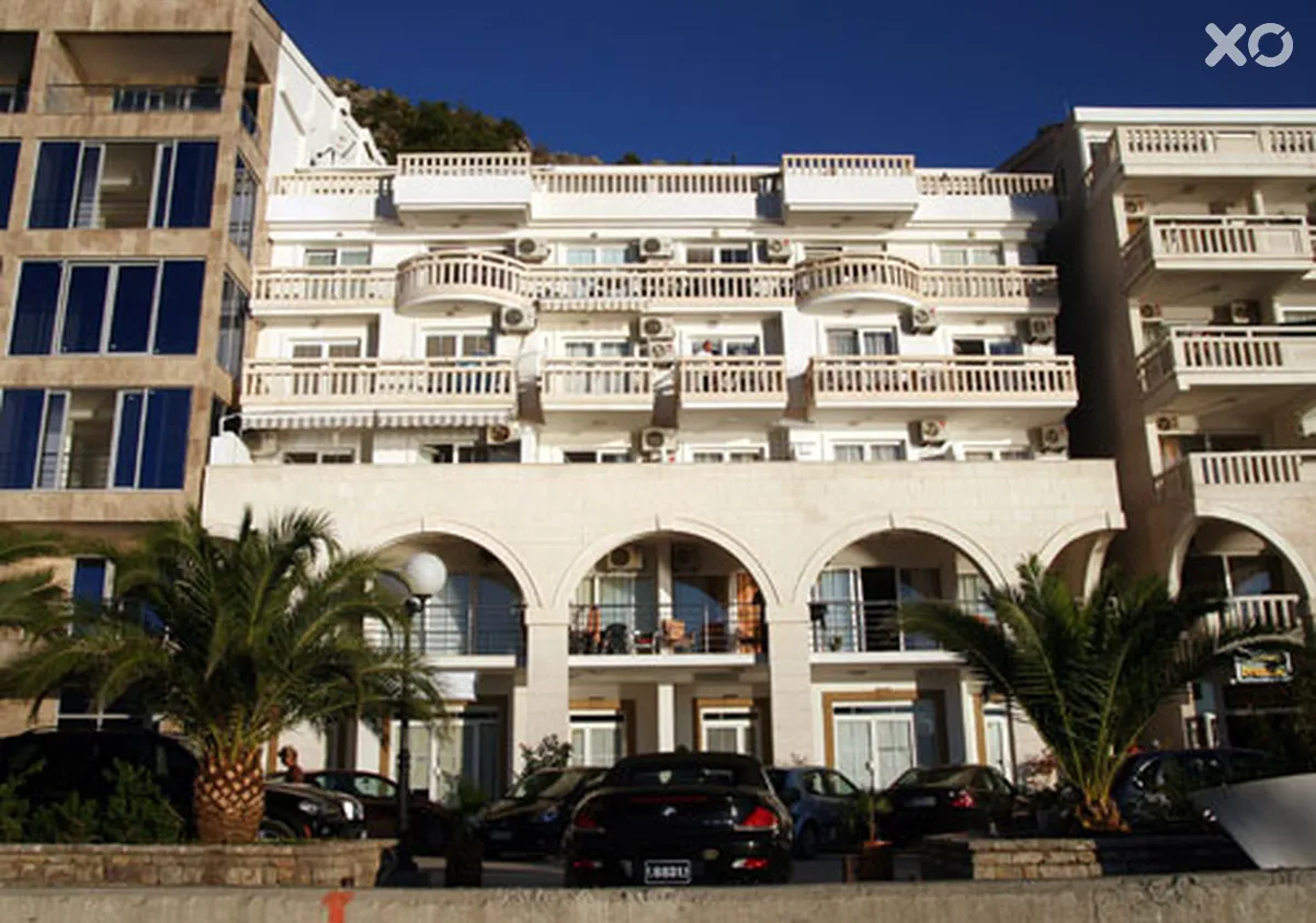 Monaco Apartments Stevic