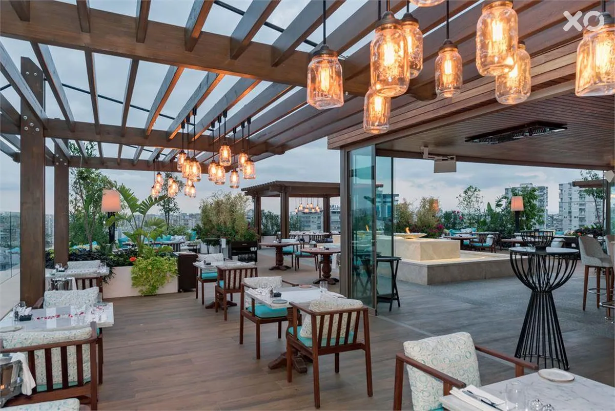 Akra Hotel